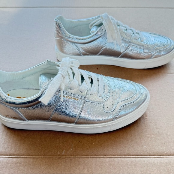 Sam Edelman Silver Sneakers Classic Style - Picture 2 of 8